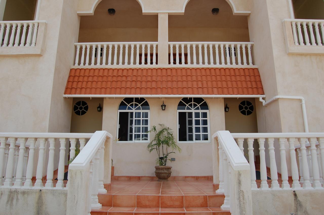 Serenity Sands Corozal Luaran gambar
