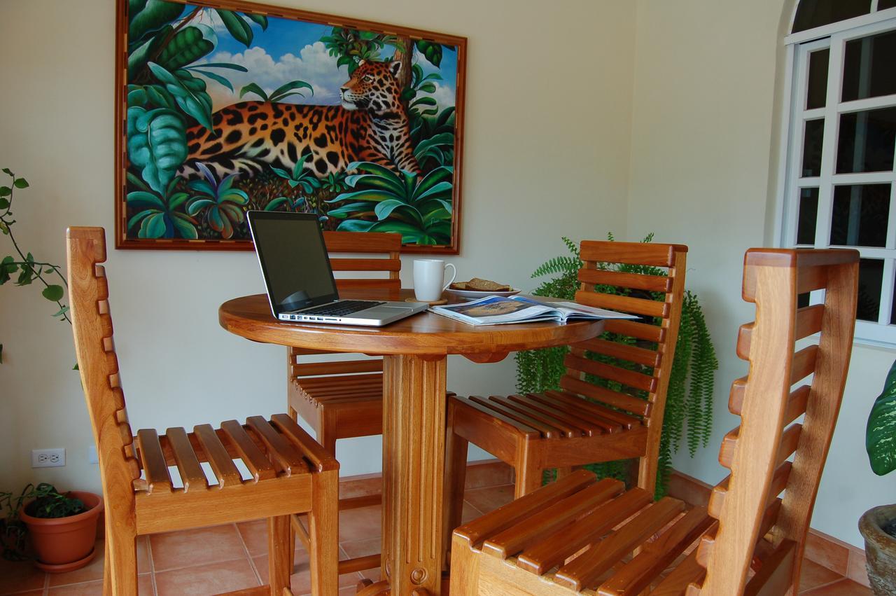 Serenity Sands Corozal Luaran gambar